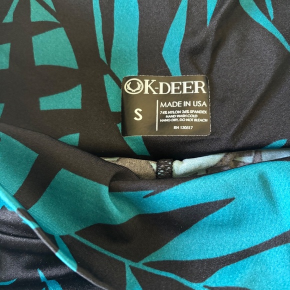 K-Deer Athletic Skort Skirt With Pockets Size Small Teal Black Laguna Print - Picture 4 of 6